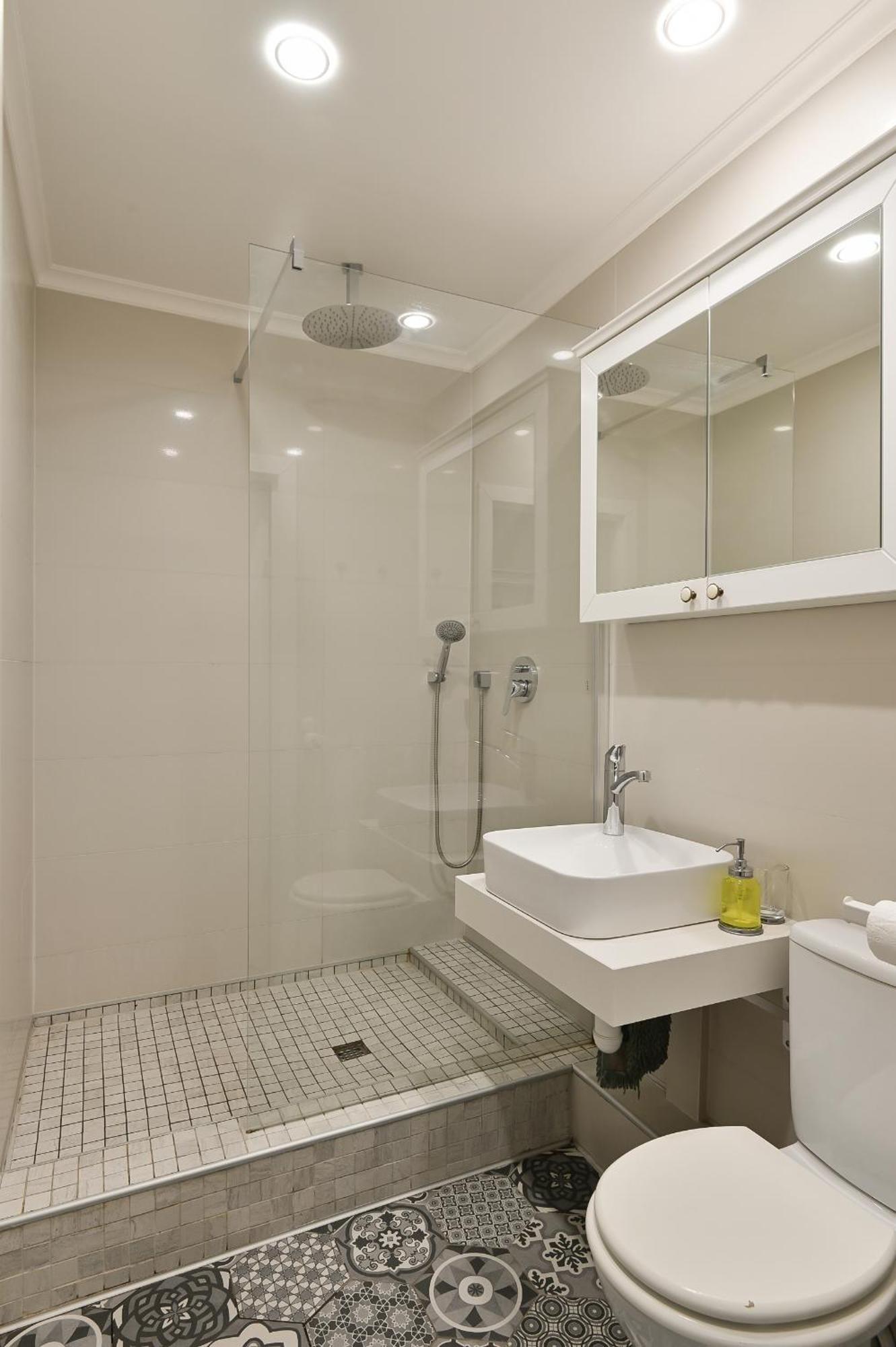 Loft Design Studio Apartment & Free Parking Riga Exterior photo